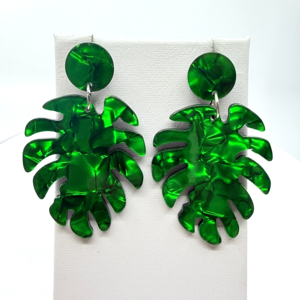 VTG Green Acrylic Monstera Leaf Dangle Earrings - Retro Tropical Statement